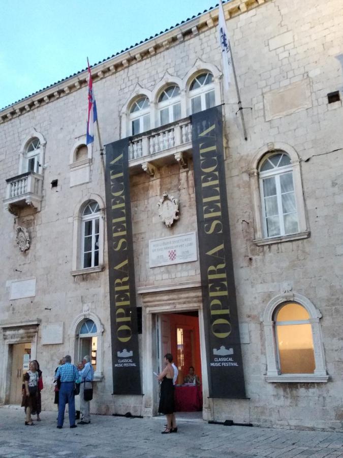 Kiwi Daire Trogir Dış mekan fotoğraf