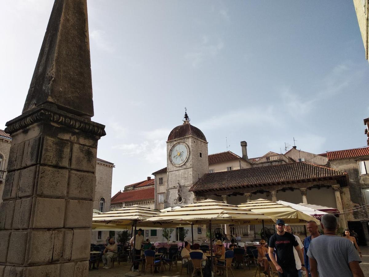 Kiwi Daire Trogir Dış mekan fotoğraf