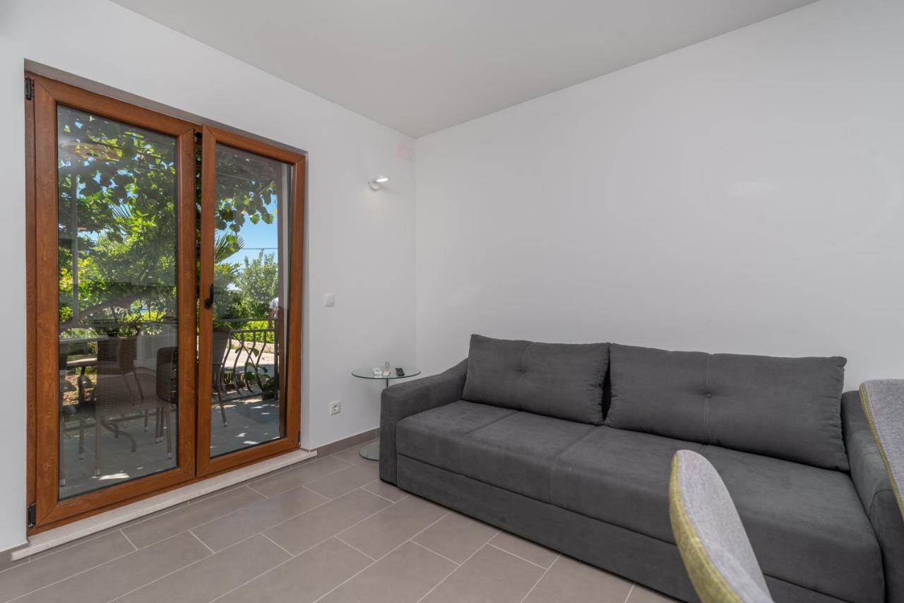 Kiwi Daire Trogir Dış mekan fotoğraf